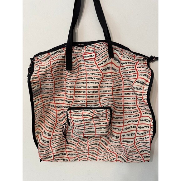 HUNTER ORIGINAL REPEAT PRINT DRAWSTRING TOTE NWOT - Picture 1 of 5